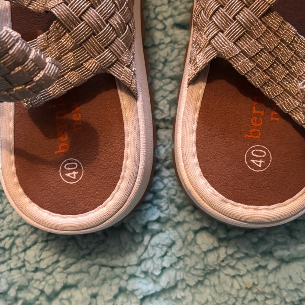 Bernie Mev woven sandals, Size 40 - Picture 3 of 6